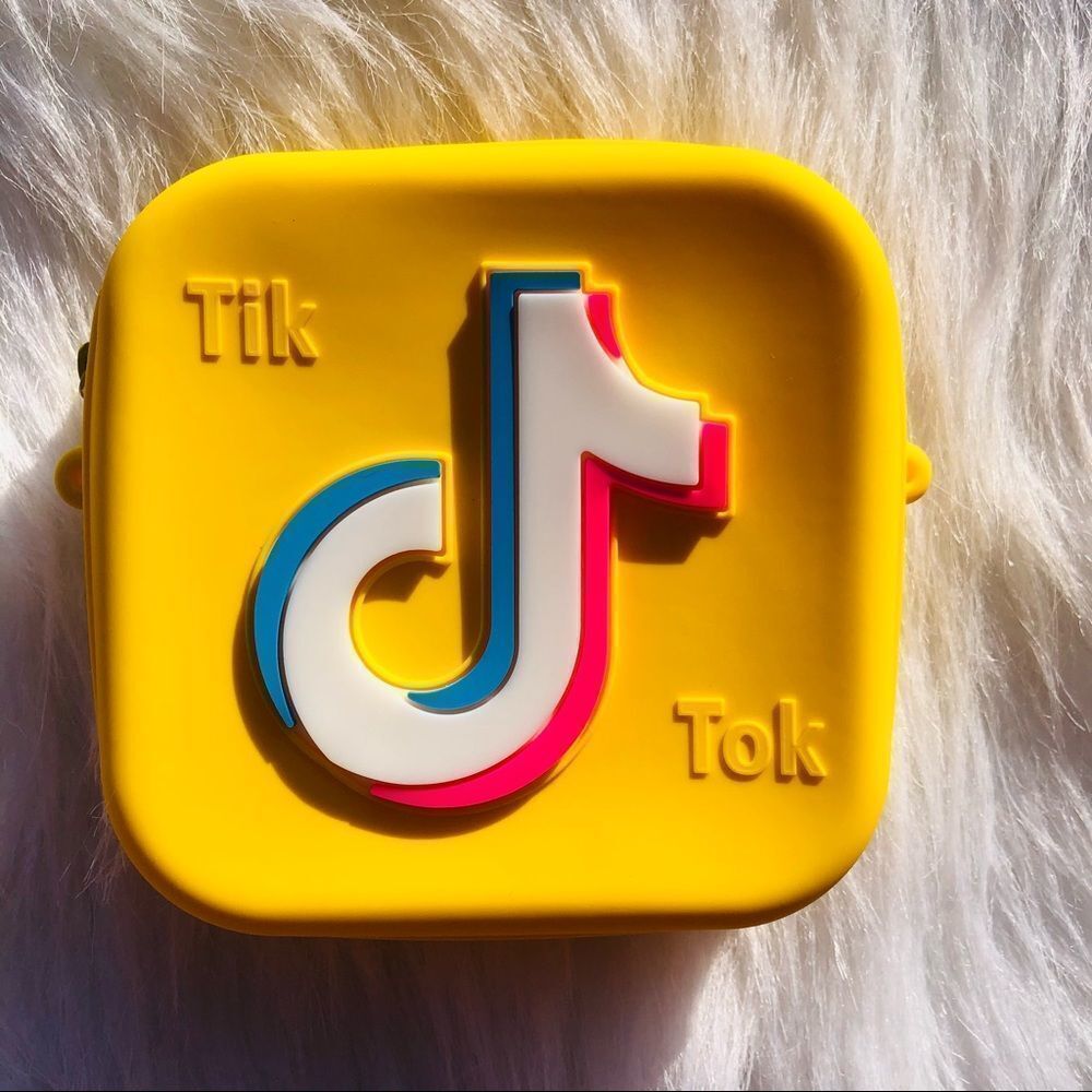 Tik Tok Coin Purse - Picture 3 of 8